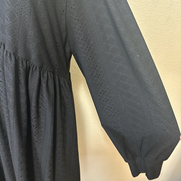 SHEIN-Elegant Black Dress - Picture 7 of 10